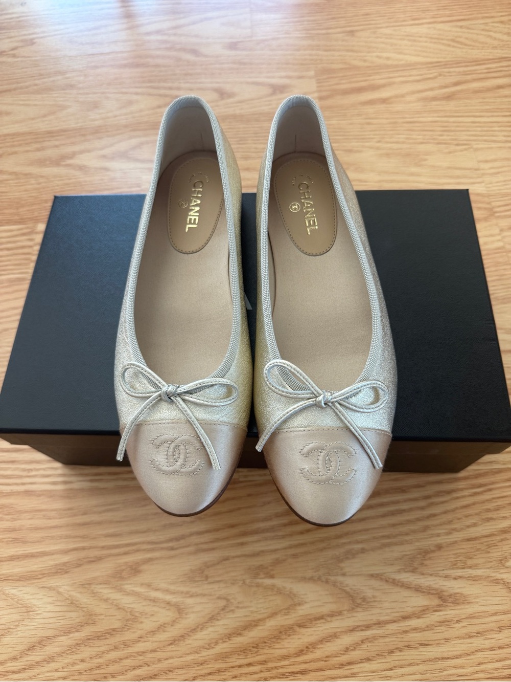CHANEL Women's Gold Metallic Leather Ballet Flats